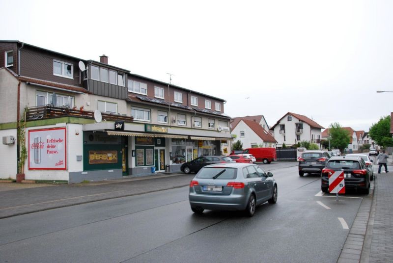 Schneppenhäuser Str. 5/lks von Lotto/nh. Rewe (quer)