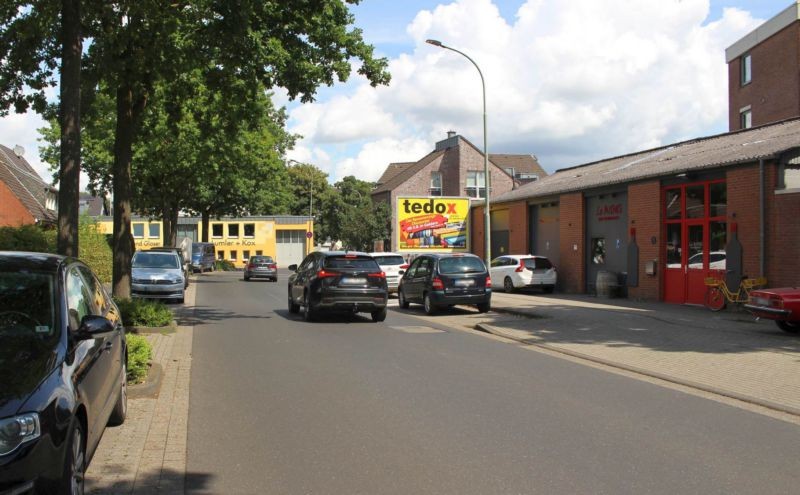 Mühlenweg 5/Zufahrt Rewe -Harttor (quer)