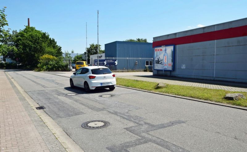 Baeyerstr. 6-8/bei Jawoll-Sonderposten/Zuf Edeka A&B (lks)