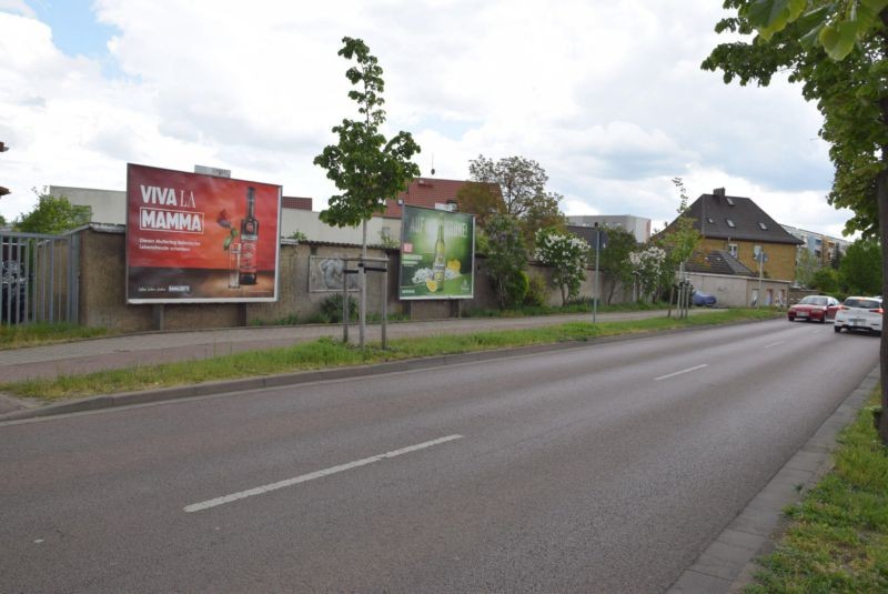 Teucheler Weg 70/geg. E-center im Carat-Park/Zufahrt