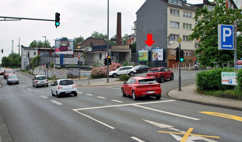 Haspeler Schulstr/Mauerstr/geg. Kreuzung (vor Hauswand)