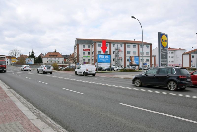 Lobstädter Str. 17/B 93 /Lidl/Einfahrt/Sicht Markt/lks -quer