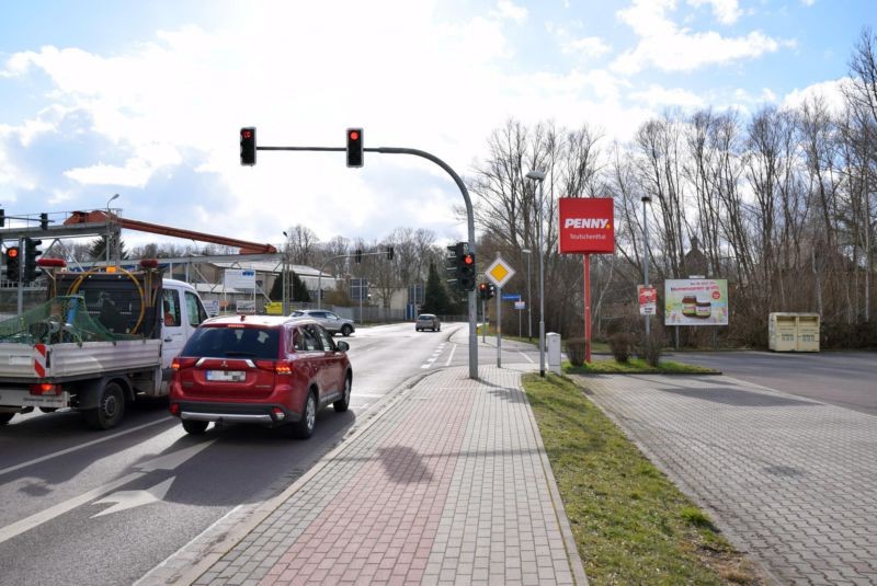 Albert-Heise-Str. 54 /Penny/Einfahrt (quer zur Str)