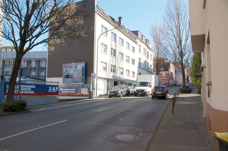 Meckelstr. 25-27/nh. Penny -Schloßstr (quer)