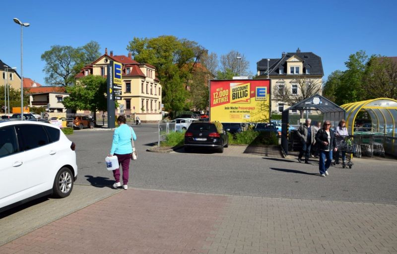 Poststr. 1 /Edeka/geg. Eingang/Sicht Eingang