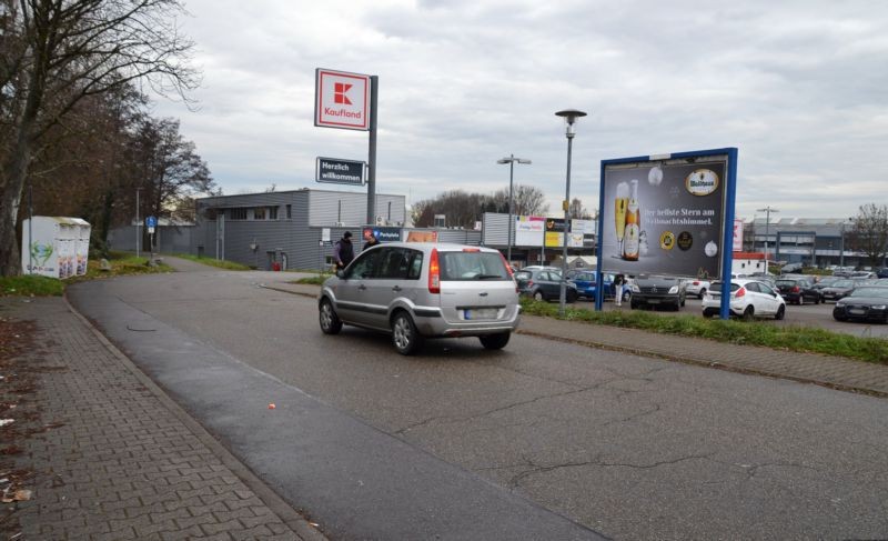 Thomas-Howie-Str. 1 /Kaufland/neb. Einf (Sicht Str)