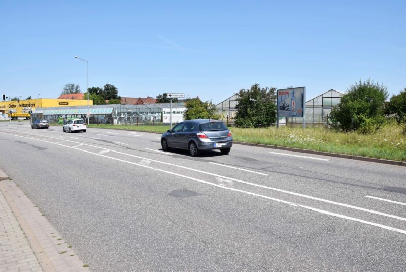 Eisenberger Str/nh. Schmidtstedter Flur/geg OBI -Holzlandstr