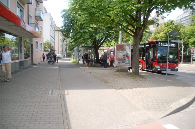 Zähringerplatz/stadtausw./lks neb. WH (Sicht Konrad-Witz-Str