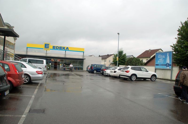 Graf-Wolfegg-Str. 27 /Edeka (nh. Eingang)