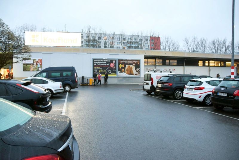 Sewanstr. 4 /Kaufland/rts vom Eingang/lks