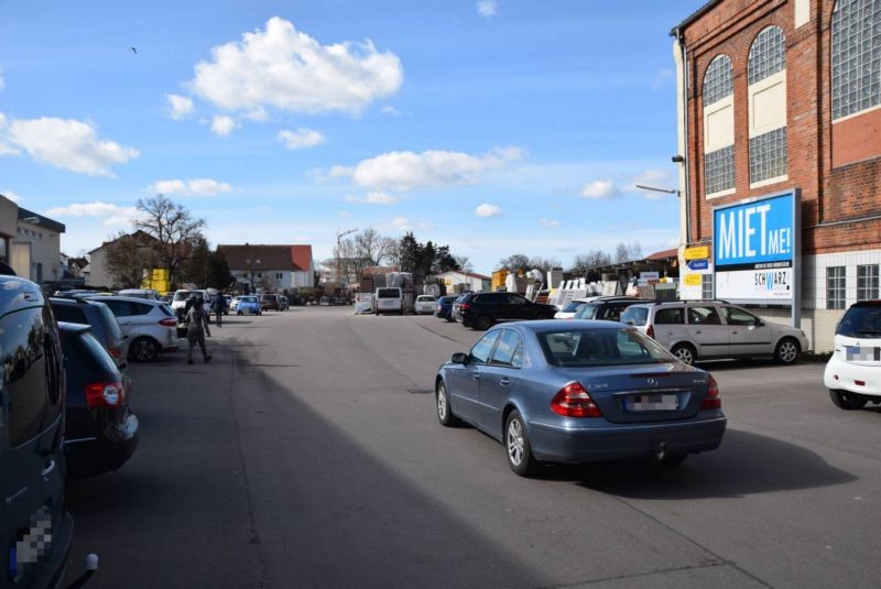 Gaildorfer Str. 10 /Eberl-Großmarkt/lks geg. Eingang (lks)