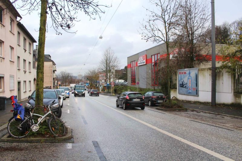 Neviandtstr/geg. Nr. 18/Zufahrt Lidl -Viehhofstr