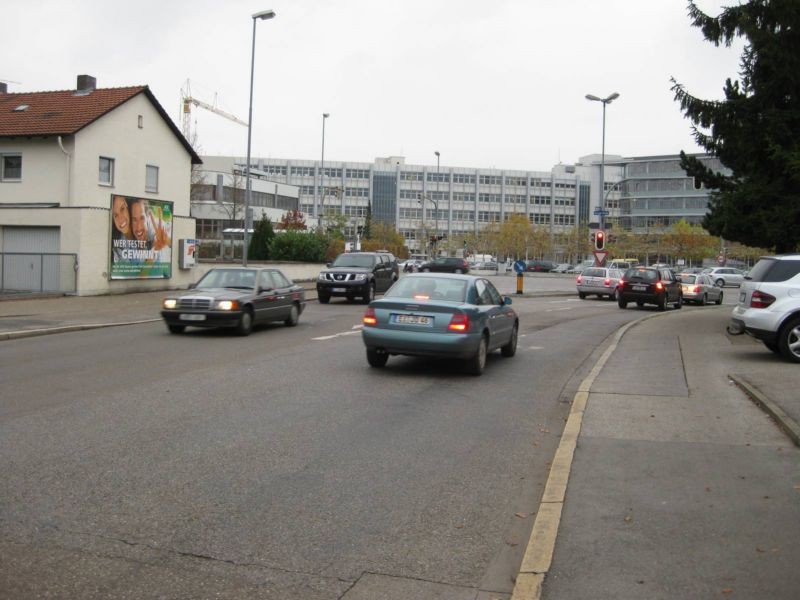 Ettinger Str. 87/Ecke Waldeysenstr (Sicht Audi)