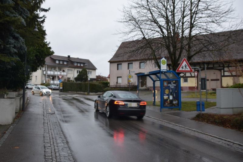 Bohlinger Dorfstr/nh Schloßstr/aussen/WH  (Bohlingen)