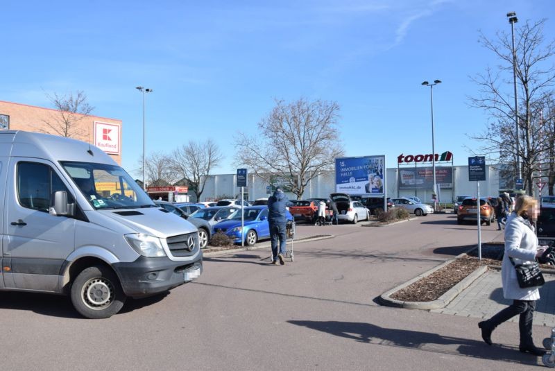 Magdeburger Chaussee /Kaufland/Einf Magdeburger/Sicht Eing