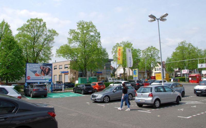 Holländische Str. 74 /Edeka/neb. Einfahrt (freistehend)