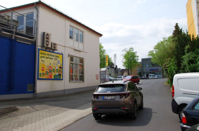 Holländische Str. 74 /Edeka/lks von Einfahrt (Wand)