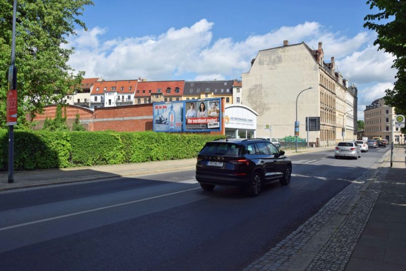 Cottbuser Str. 2 (quer zur B 99)