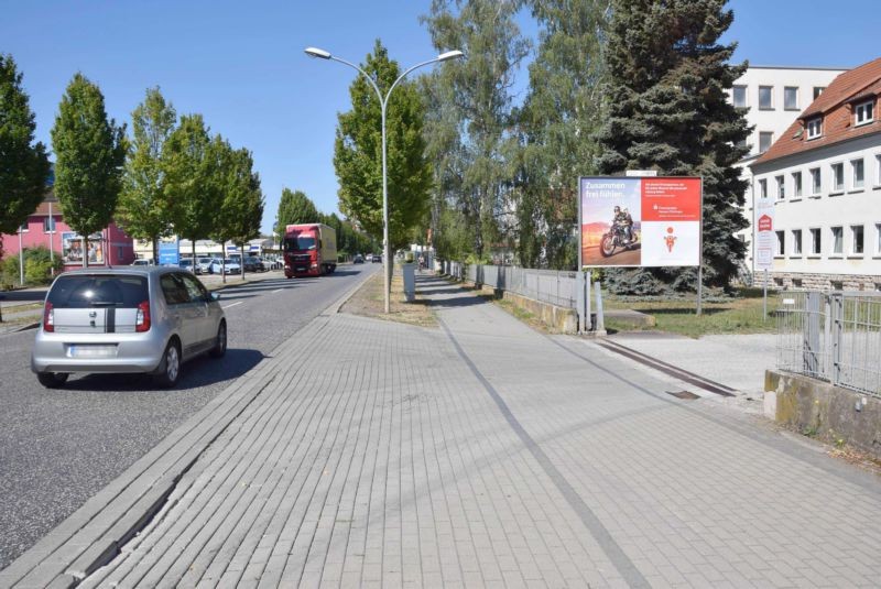 Tonnaer Str. 27/B 84/geg. Tankstelle/einwärts (quer)