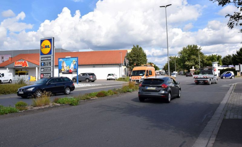 Hessenstr. 2 /Eins-A Gtrk.+Lidl/Einf/Si Lidl (quer zur Str)