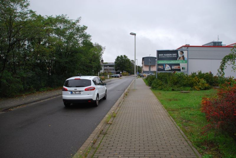 Hardenbergstr /Kaufland/nh. Warenann.-quer zur Von-Schön-Str