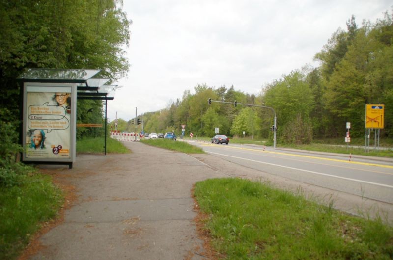 L 220/Reichenaustr/Hts Reichenau-Waldsiedlung/aussen  (WH)