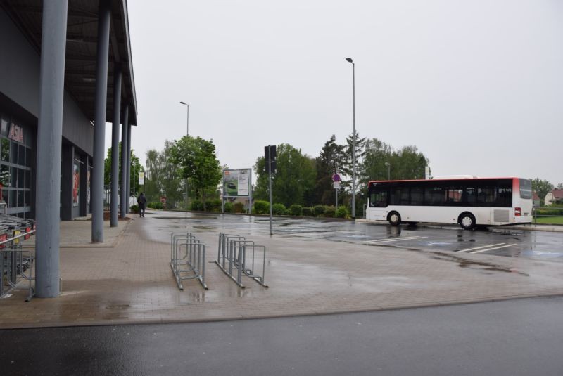 Sonnenstr. 7 /Kaufland/nh. Einfahrt (Bus-Hts)