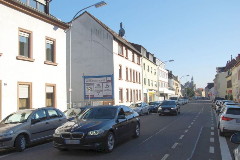 Saargemünder Str. 103/quer an Giebelwand  (St. Arnual)