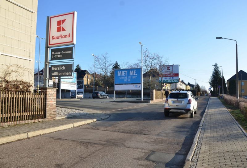 Heinrich-Heine-Str. 1 /Kaufland/Einfahrt/ausw (quer zur Str)