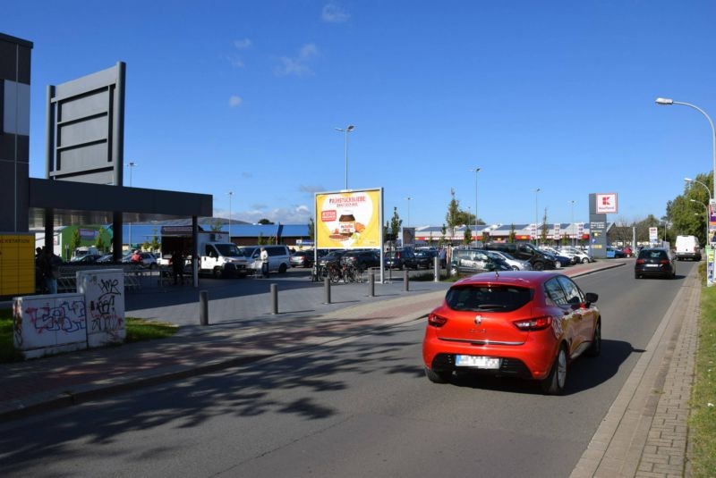 Am Schreiberteich 3 /Kaufland/lks vom Eingang (Sicht Eing)