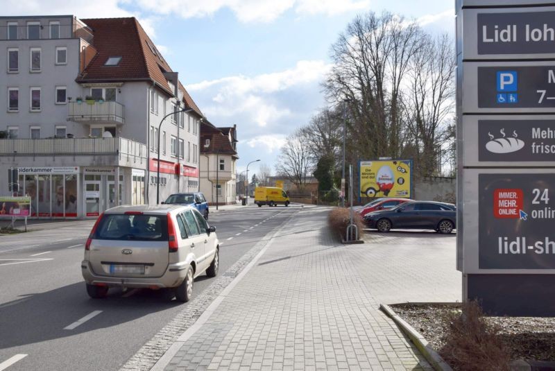 Langer Damm 6 /Lidl/neb. Einfahrt (quer zur Str)