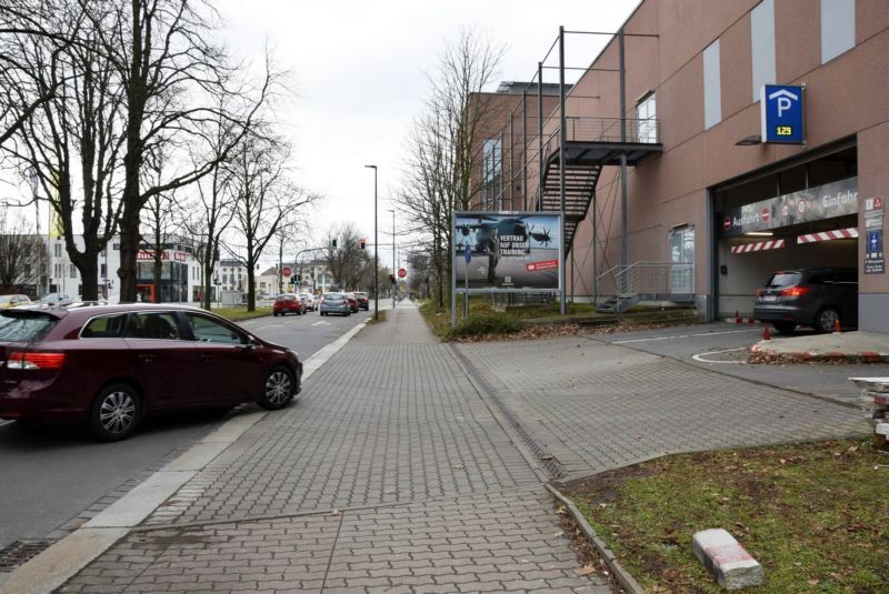 Borsbergstr. 35 /Kaufland/neb. Einfahrt TG (quer zur Str)