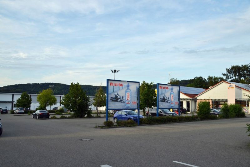 Schillerstr. 1/B 19 /Aldi Süd/geg. Einf/bei Takko+Deichmann