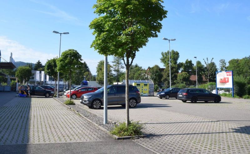 Hauptstr. 4 /Edeka/geg. Eingang/lks