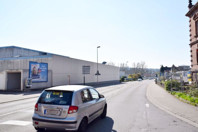 Saarlandstr. 24/Zufahrt Edeka