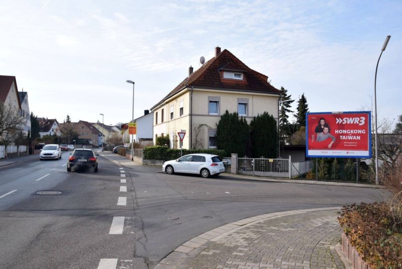 Badweg 5 (quer zur Turnierstr)