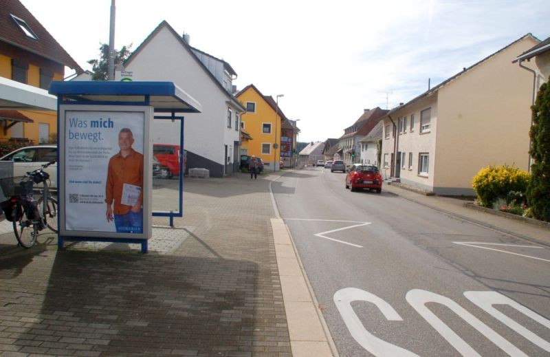 Kapitän-Romer-Str. 16/bei Bäckerei/aussen (WH)