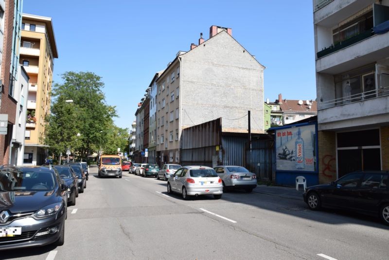 Gräfenaustr. 12/nh. Kreuzung Bürgermeister-Grünzweig-Str