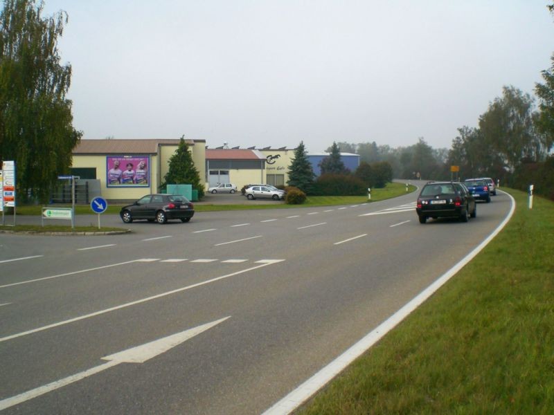 Lindenmaierstr. 4/quer zur L 257  (Untersulmetingen)