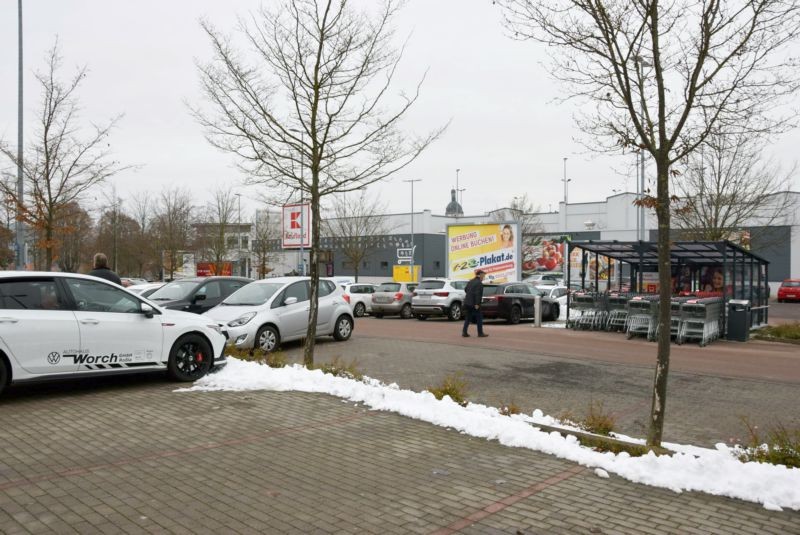 Schützenplatz 2 /Kaufland/nh. Einfahrt/Sicht Einfahrt