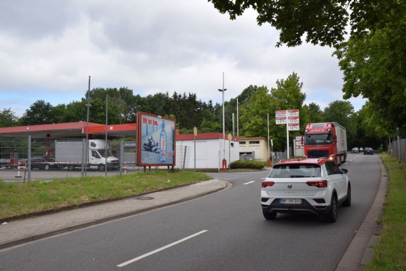 Kirkeler Str. 50 /Kaufland/nh. Einf/Sicht Str (rts)