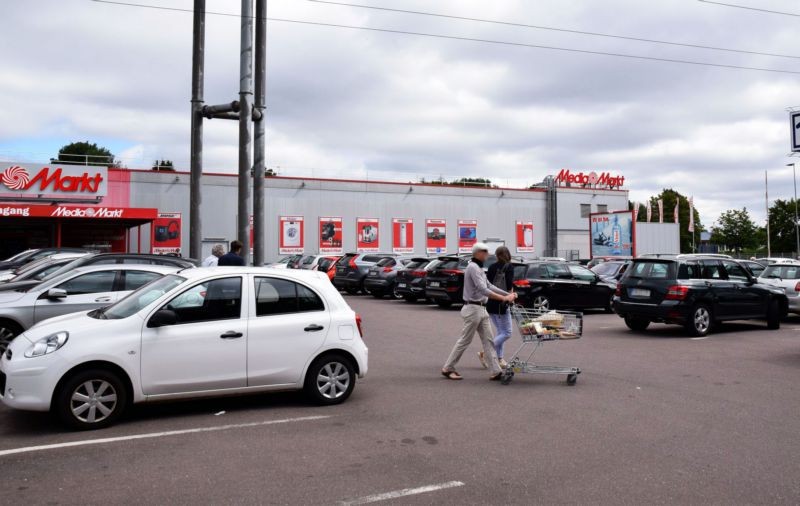 Kirkeler Str. 50 /Kaufland/Zufahrt (Sicht Markt)