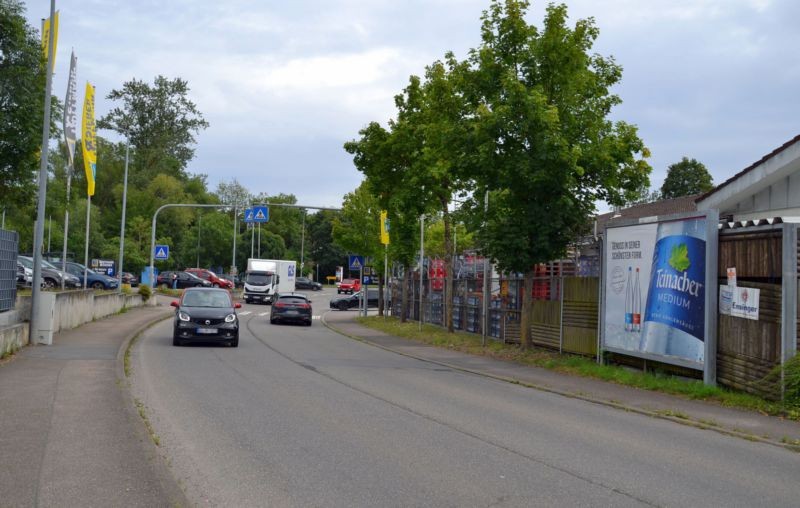 Sersheimer Str. 45 /Edeka Getränkemarkt (rts von Einfahrt)