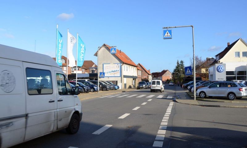 Drawehner Str. 30 (quer am Giebel)