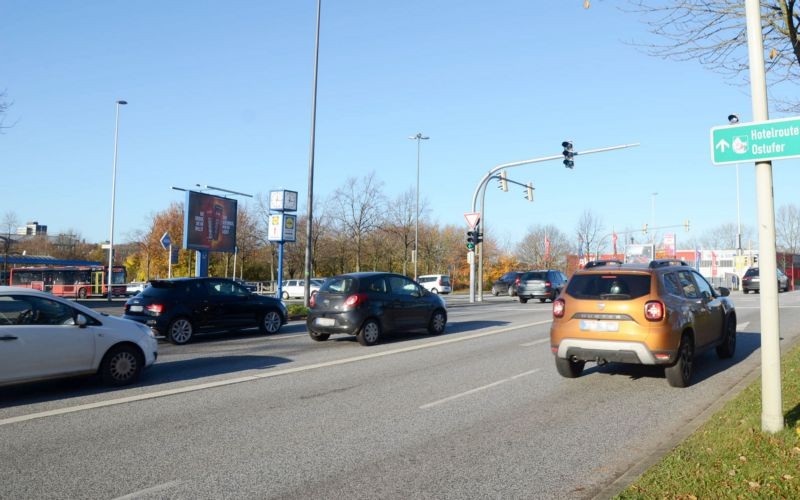 Schwedendamm 22/Zufahrt Penny -Werftstr (Sicht Sörensenstr)