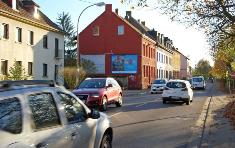 Saargemünder Str. 11/B 51/quer am Giebel (Brebach-Fechingen)