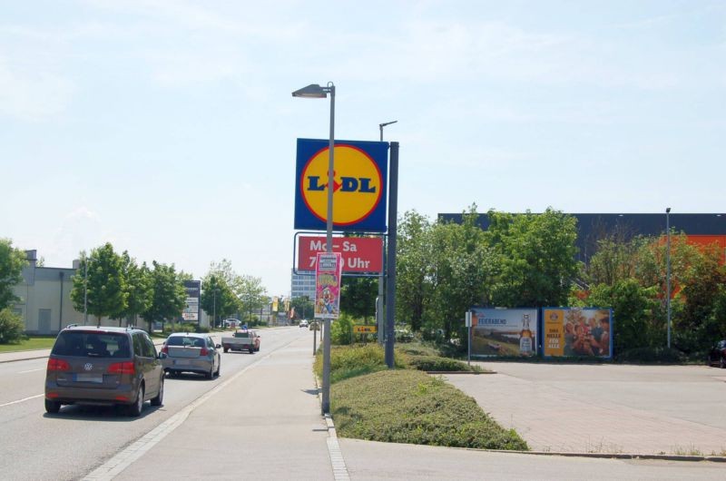 Allgäuer Str. 21 /bei Lidl/nh. V-Markt Einf (quer zur B 16)