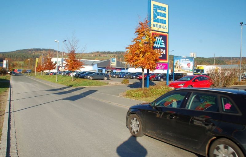 Winter-Ring 2 /Edeka/geg. Einfahrt (Sicht Markgrafen Getrk)