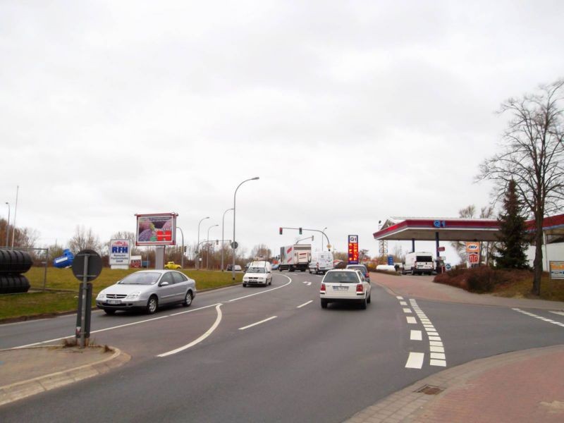 Marieneher Str/geg. Tankstelle/WE lks (City-Star-Board)