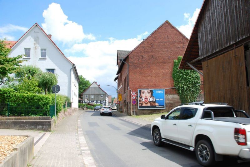 Lippoldsbergerstr. 1/quer  (Vernawahlshausen)